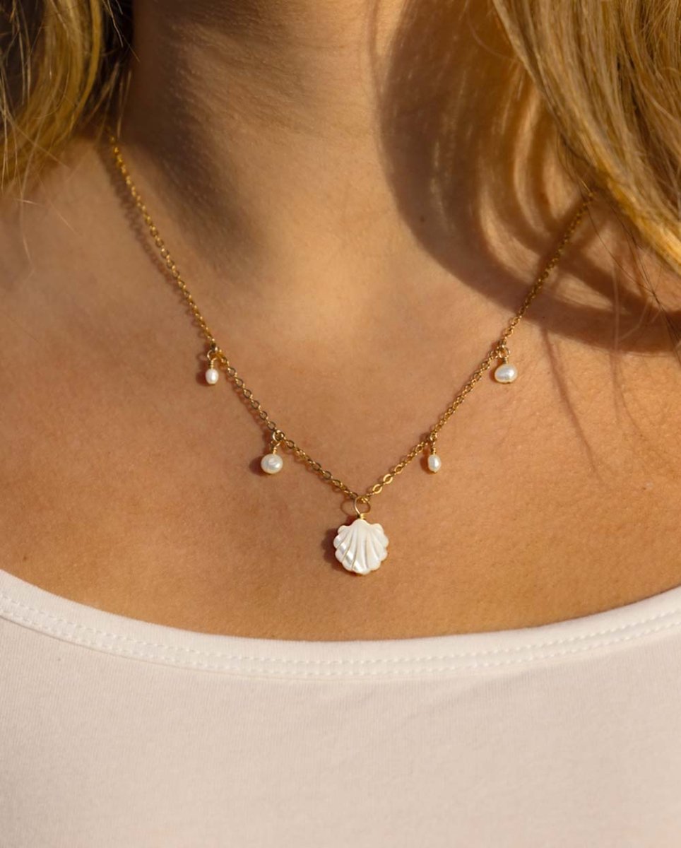 Moonlight Mother of Pearl NecklaceNecklaces14k Gold FilledAngela Wozniak Jewellery
